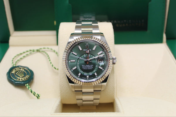 Rolex Sky-Dweller, Mint Green Dial, Immaculate, 2024, Full Set, 336934