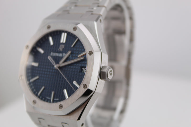 Audemars Piguet Royal Oak Blue Dial 15500st